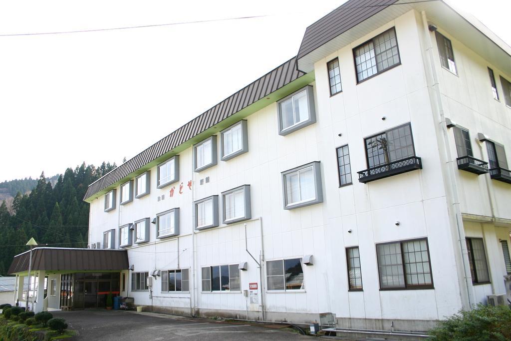 Kadoya Shinkan Kami  Exterior photo